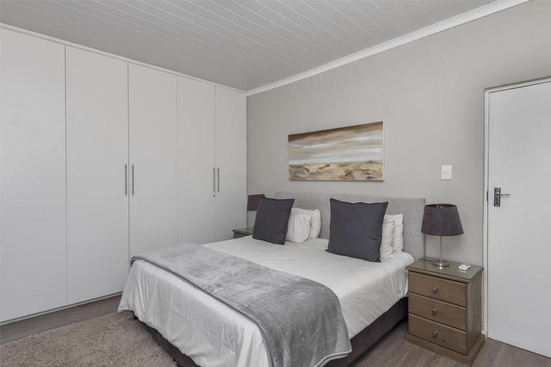 8 Bedroom Property for Sale in Grabouw Western Cape